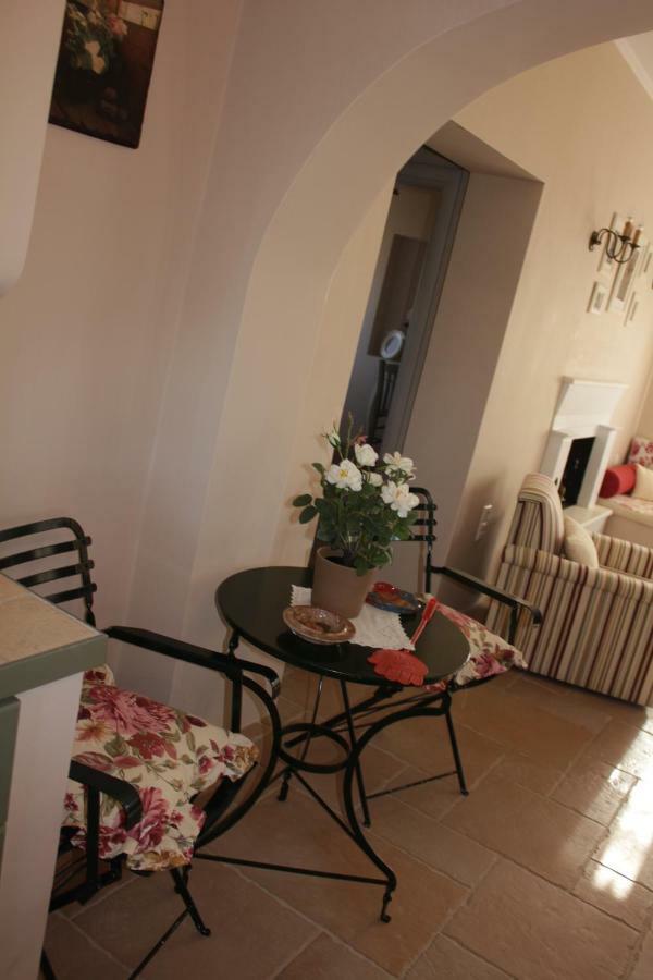 *Villa Pap-Live The Greek Hospitality In A Village* Nea Sampsounta Kültér fotó